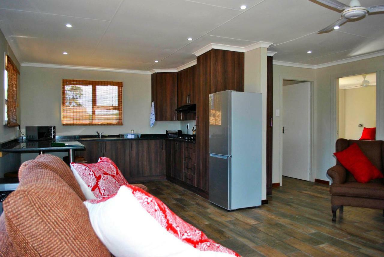 Forest View Cabins Тзанеен Экстерьер фото